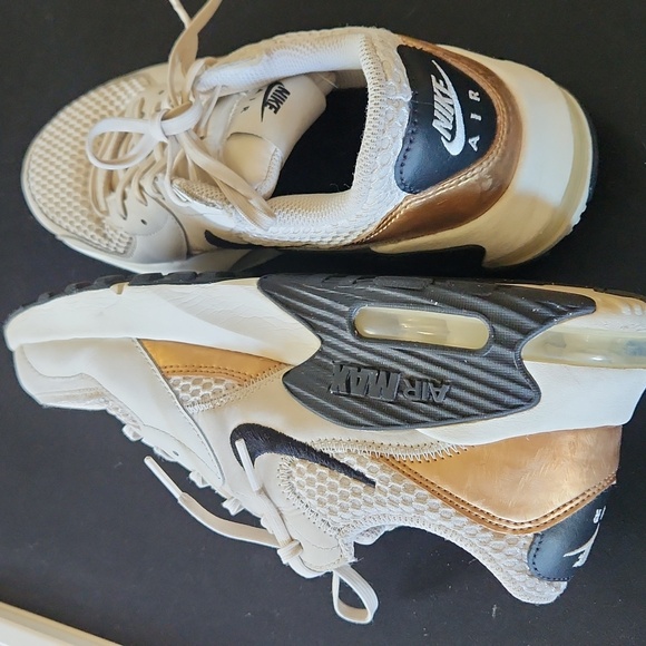 Nike DZ2619 Air Max EXCEE Phantom Metallic Gold/Sail Black Accents W Size 8 - Picture 9 of 16